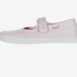 Cienta® Kids Shoes Mary Jane sneakers.